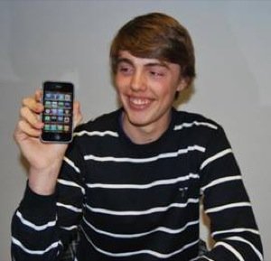 El primer buscador de vuelos para iPhone creado por un adolescente español