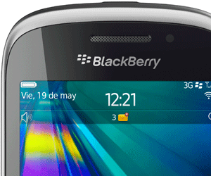 BlackBerry Curve 9320 