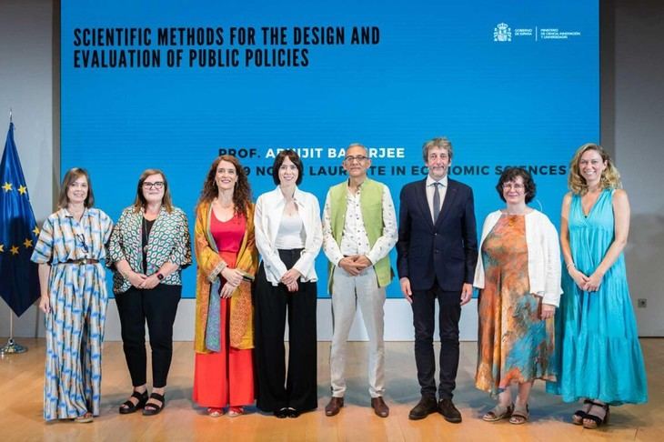 Banerjee destaca la importancia de la ciencia en la lucha contra desigualdades en Europa