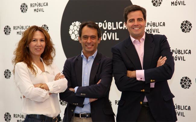 El equipo de República Móvil al completo 