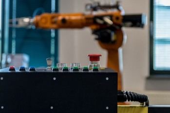 IDEKO destaca en fabricación avanzada en la conferencia MESIC 2025