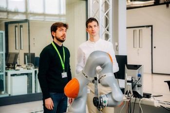 IKERLAN y Aldakin impulsan la robótica colaborativa con el proyecto SIAM